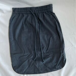 LOFT Charcoal Elastic Waist Skirt